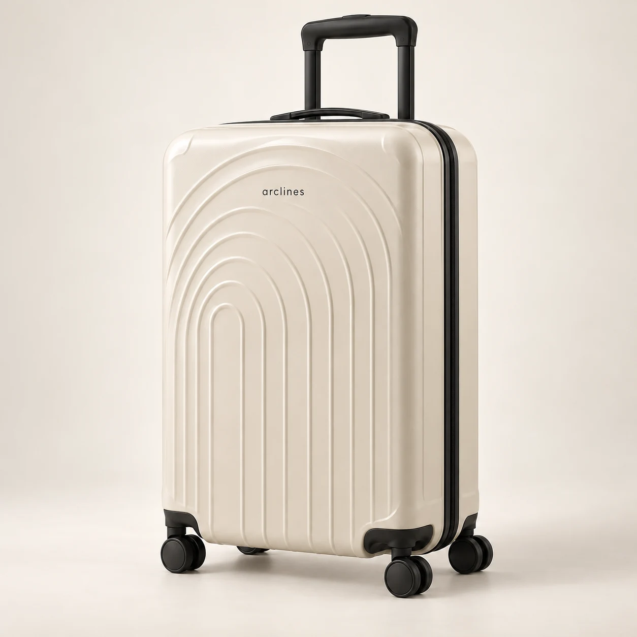ARC 28 — Chalk suitcase, 28 size